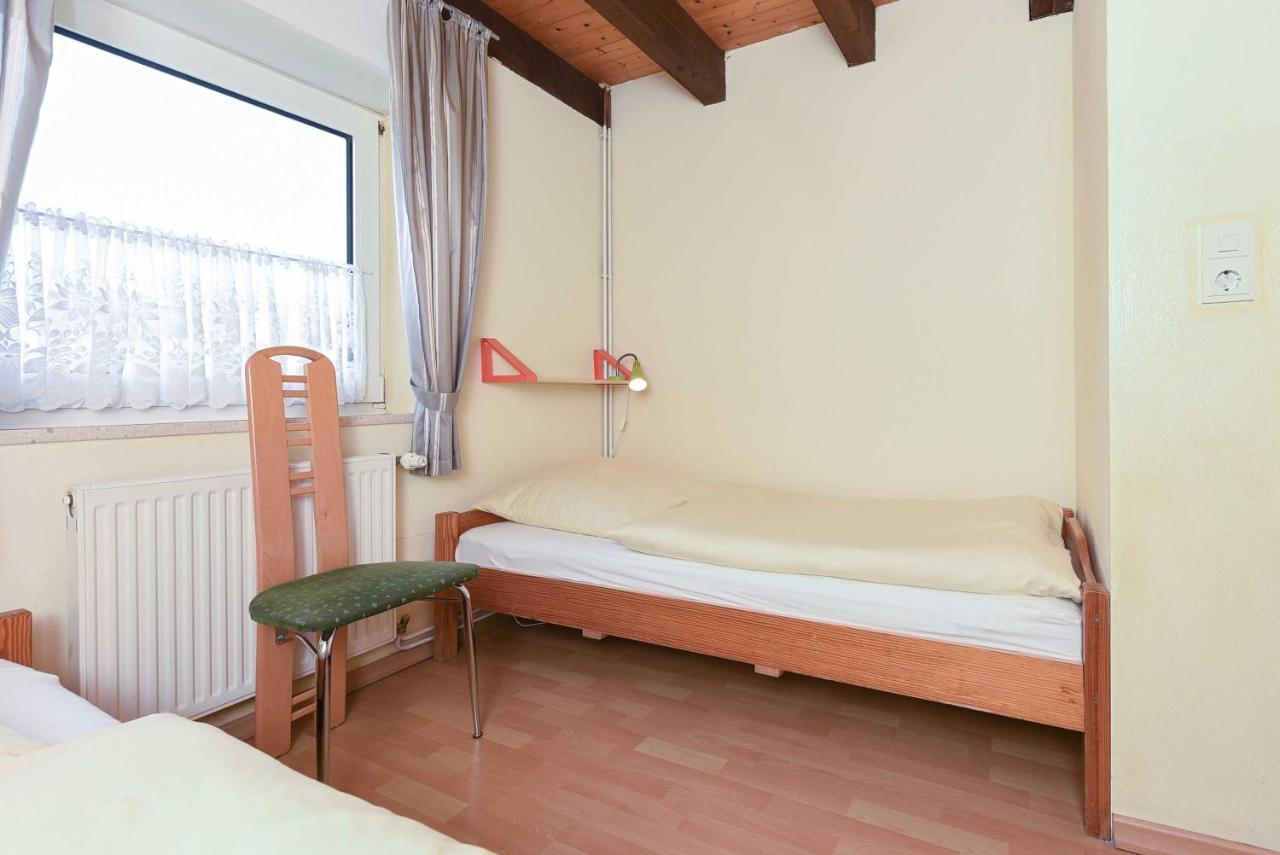 Ferienhaus Leuchtturm Bensersiel Zimmer foto